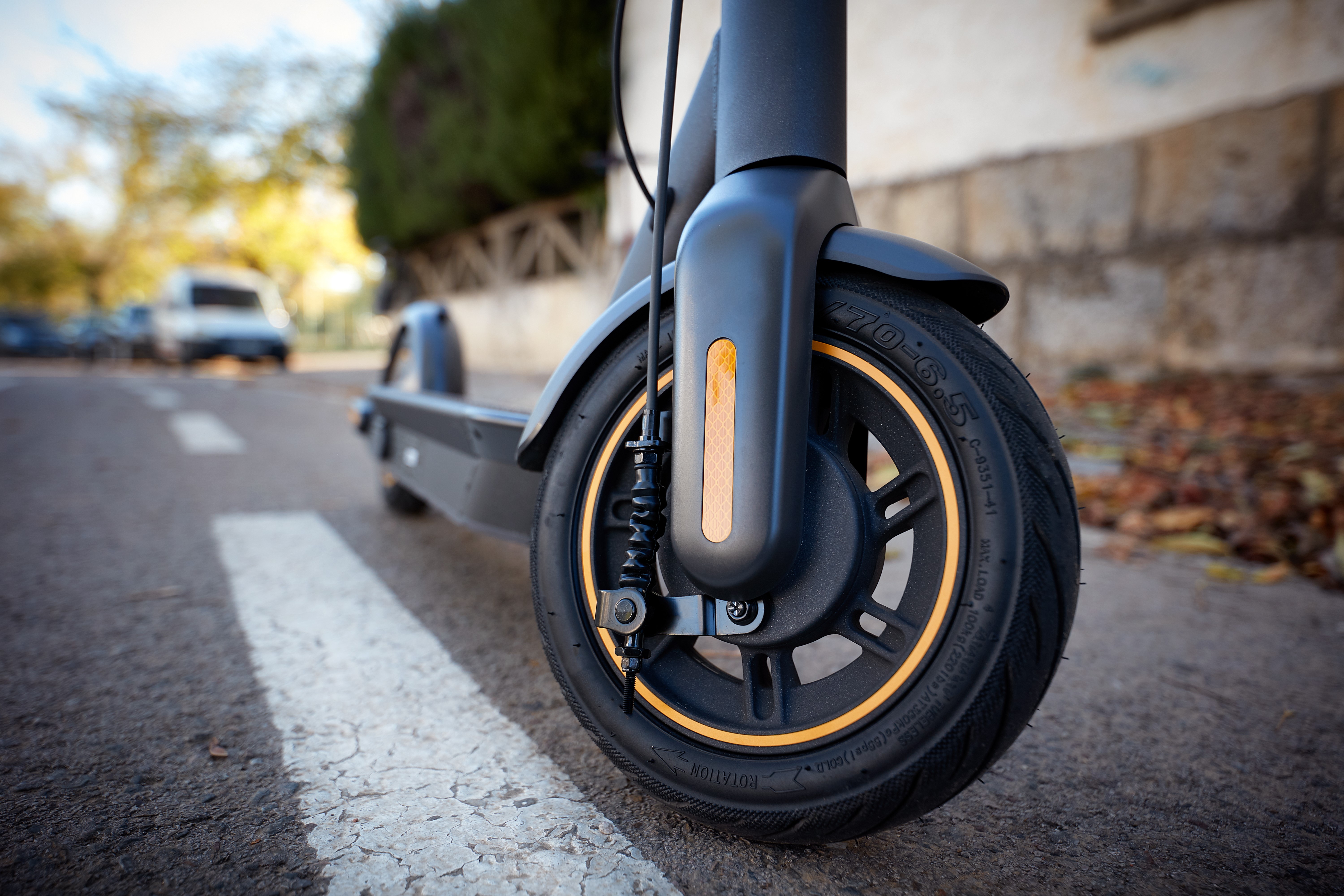 Electric scooter